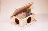 Caja de madera Tallada Blanco antiguo 18x13x9'5 cm | Rel: Caja de madera tallada triangular 20'5x18x10 cm